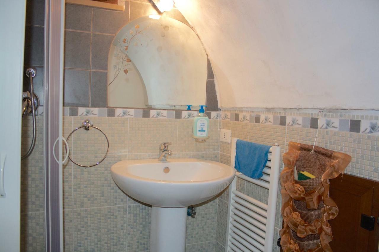 דירות צ'לייה מספיקה Casa Jenny מראה חיצוני תמונה